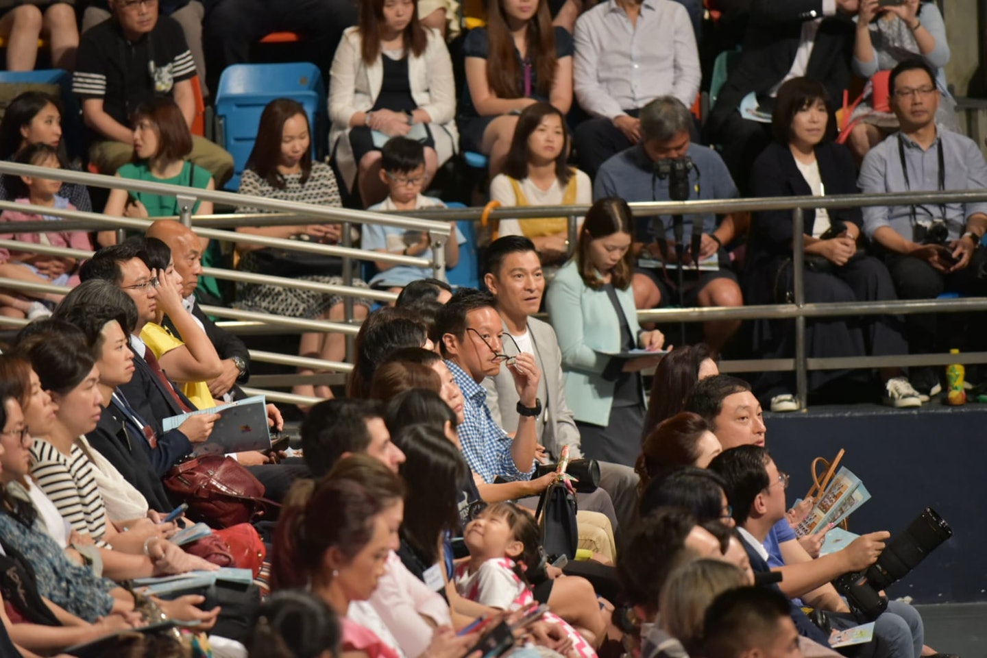 Andy_01.jpg Andy_01.jpg