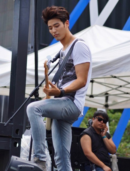 james_03.jpg