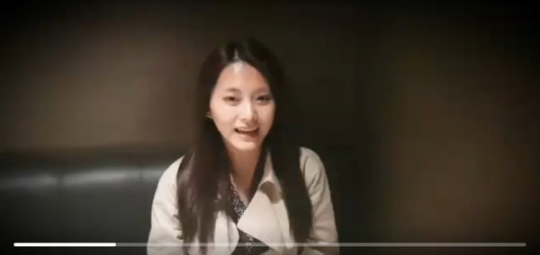 Twice_02.jpg Twice_02.jpg