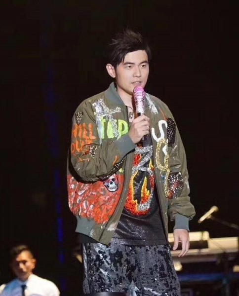 jay_02.jpg