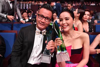 Star-Awards-2017_Ah-Ge-Ah-Jie400.jpg