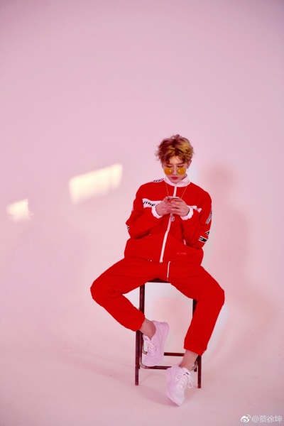 idol_01.jpg