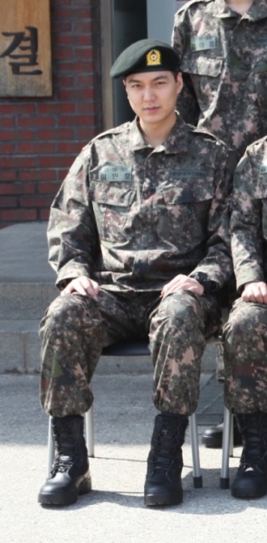 army_04.jpg