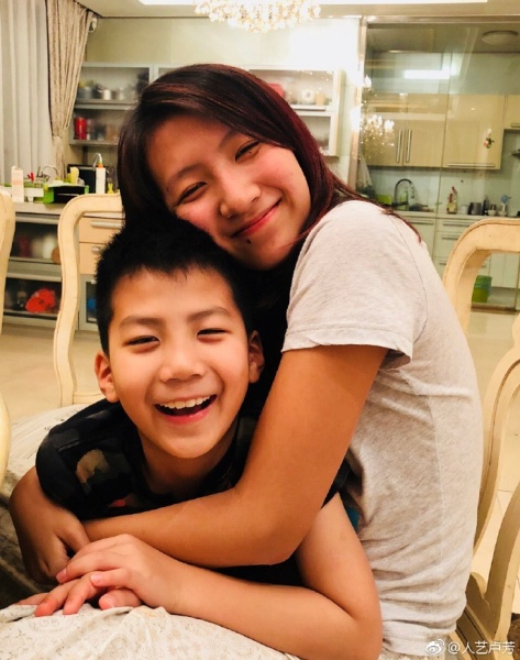 hujun_01.jpg hujun_01.jpg