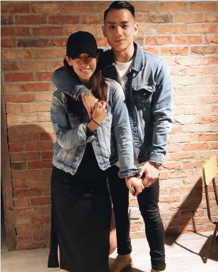 she_03.jpg she_03.jpg