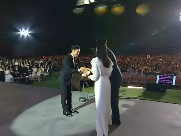 KongLiu_02.jpg KongLiu_02.jpg