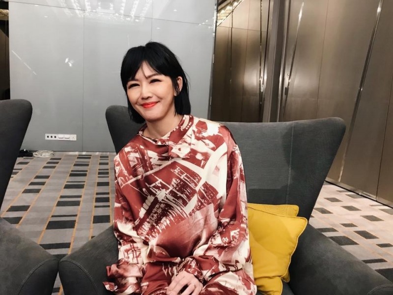 YanZi_01.jpg YanZi_01.jpg