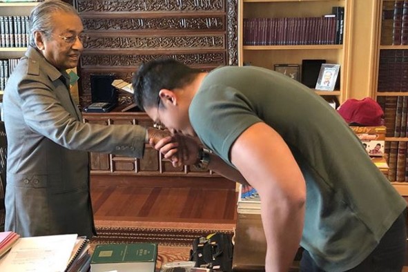 Screenshot_2.jpg Screenshot_2.jpg