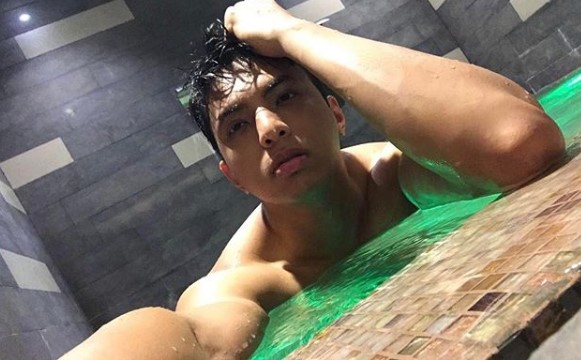 Screenshot_4.jpg Screenshot_4.jpg