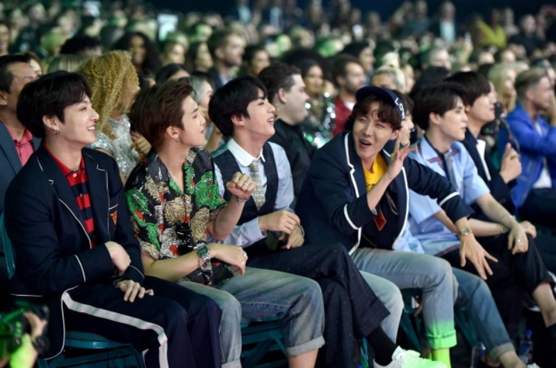 bts_03.jpg