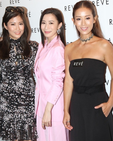 she_06.jpg she_06.jpg