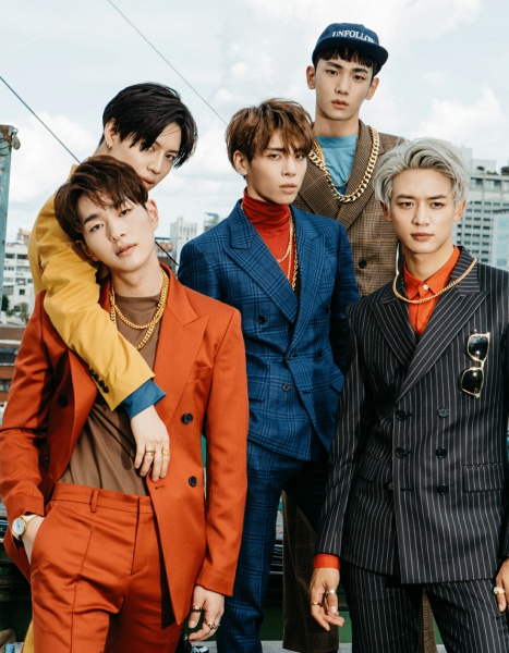shinee_02.jpg