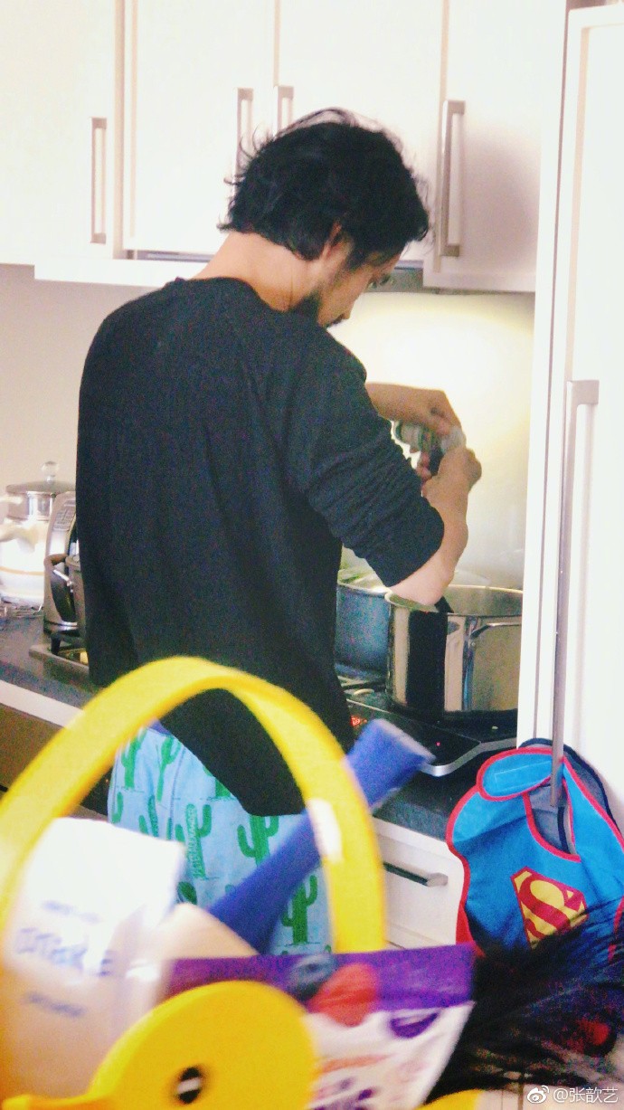 Yuan_02.jpg Yuan_02.jpg