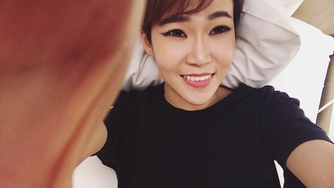 Nicole_01.jpg Nicole_01.jpg