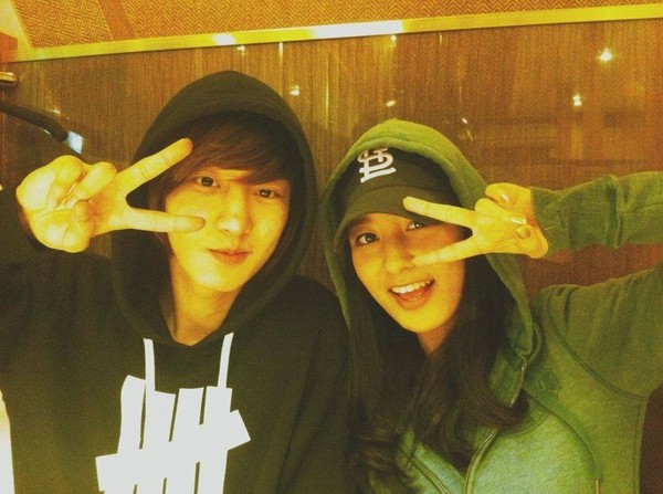 EXO_04.jpg EXO_04.jpg