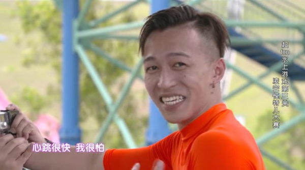 tosh_01.jpg tosh_01.jpg