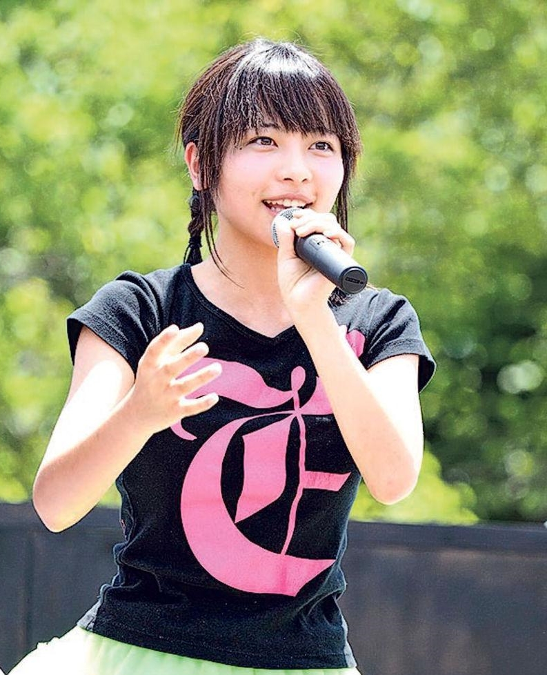 J_04-(1).jpg J_04-(1).jpg