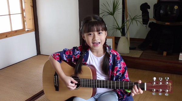 Gail_04.jpg Gail_04.jpg