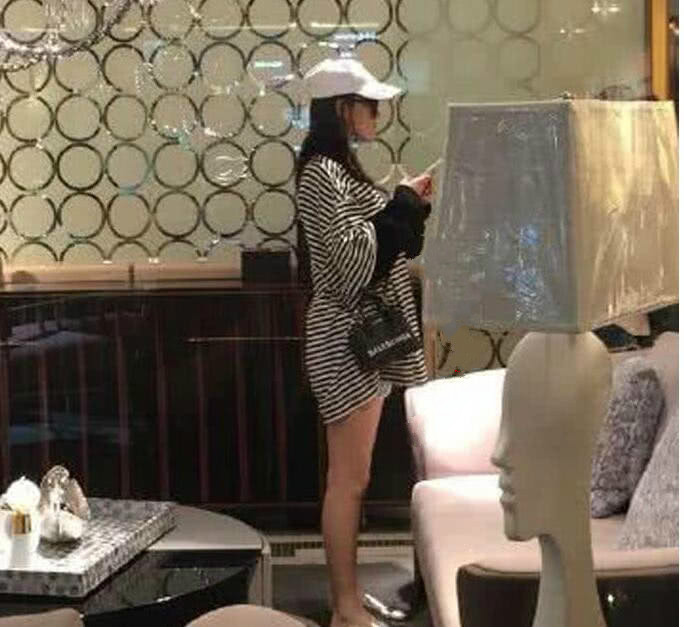 zhang3.jpg zhang3.jpg