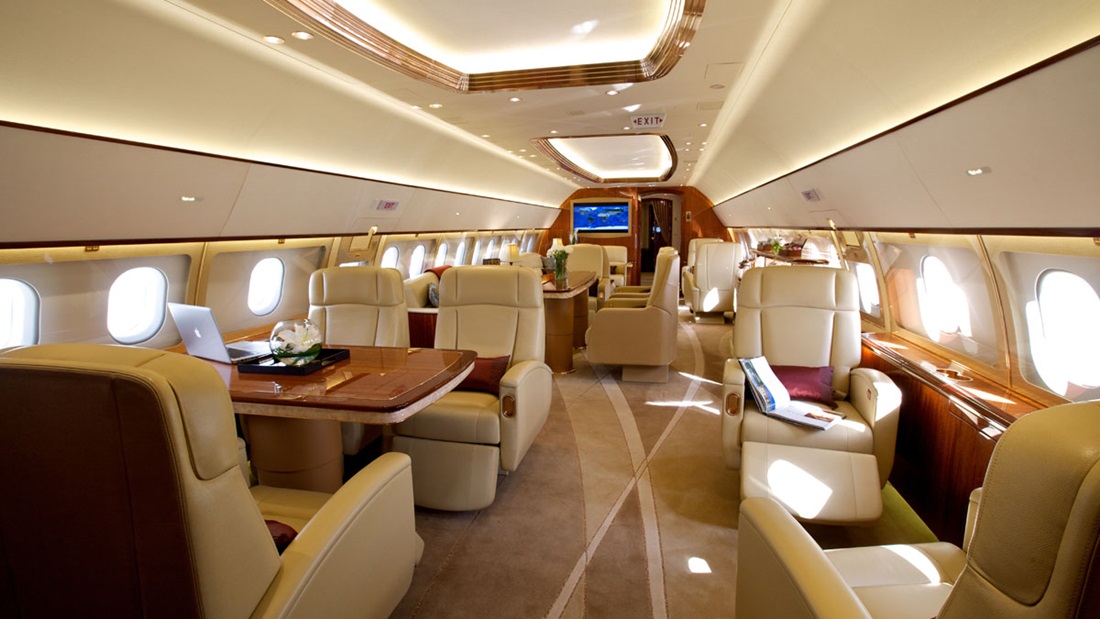 firstclass1100.jpg
