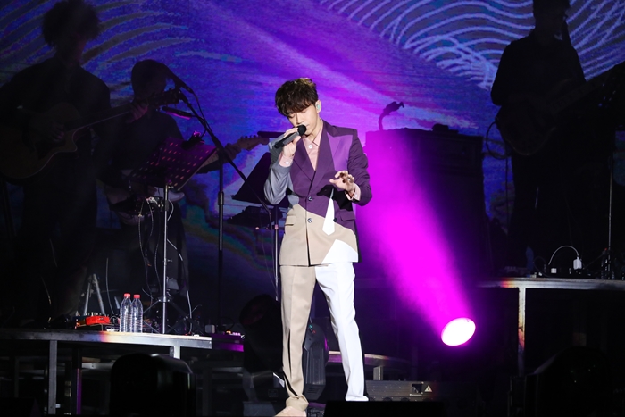 A5DL2605.jpg A5DL2605.jpg