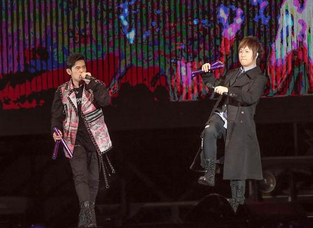 shin02.jpg shin02.jpg