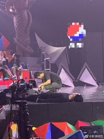 d4024142.jpg d4024142.jpg