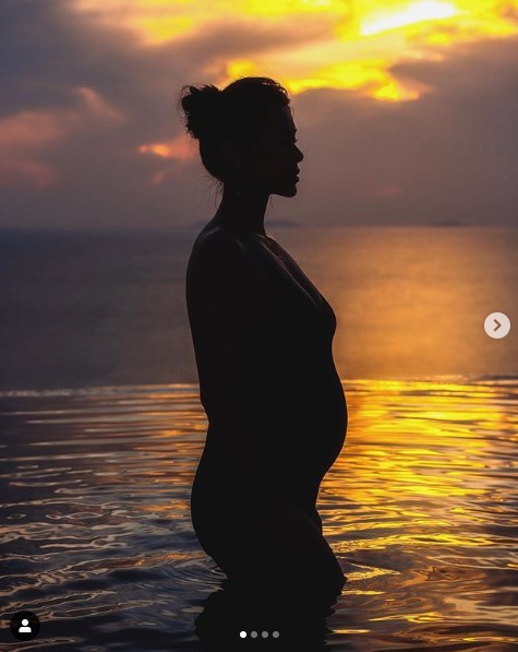 Screenshot_4.jpg Screenshot_4.jpg