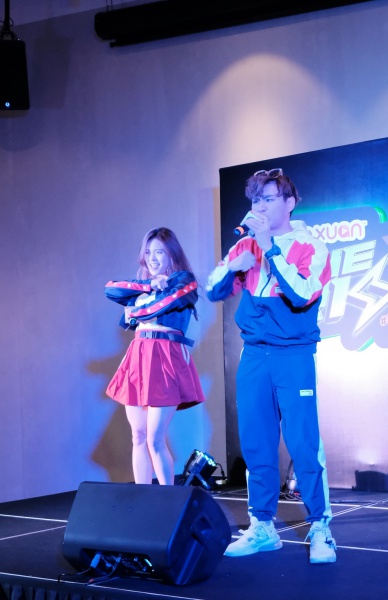 com_02.jpg com_02.jpg