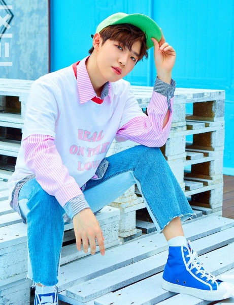 one_03.jpeg one_03.jpeg