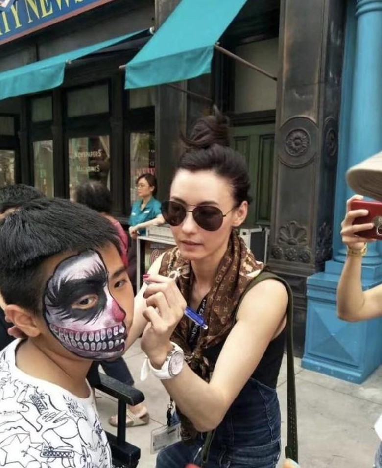 bkn-20190422121147638-0422_00862_001_05b.jpg bkn-20190422121147638-0422_00862_001_05b.jpg