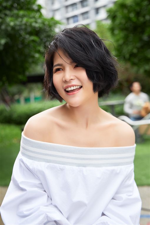 apple03.jpg apple03.jpg