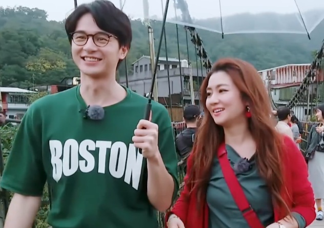 selina03.jpeg selina03.jpeg