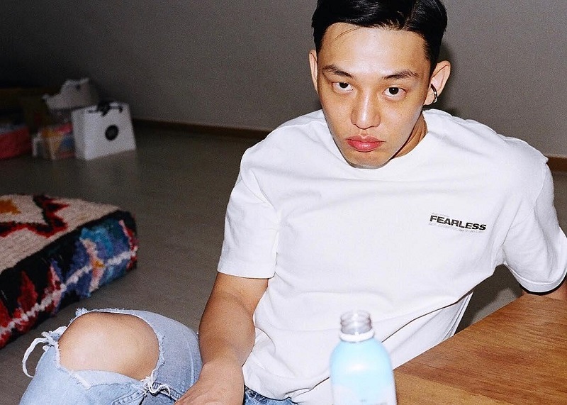 刘亚仁-天秤.jpg 刘亚仁-天秤.jpg