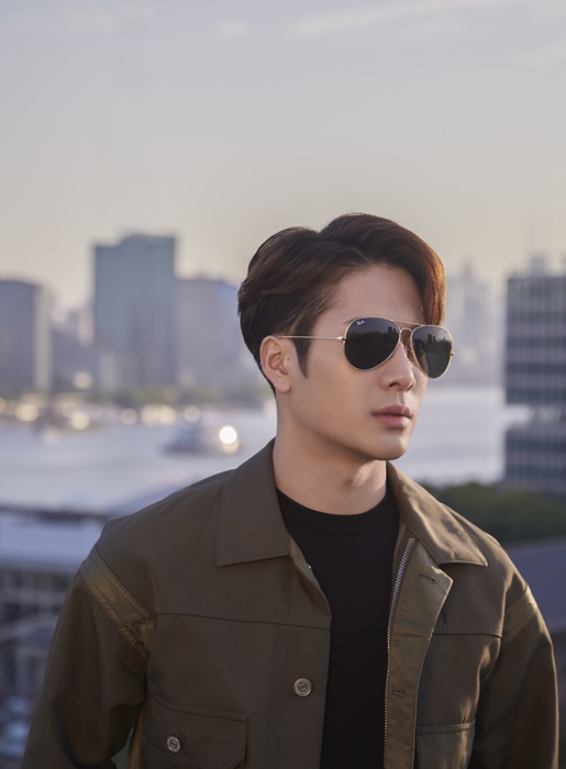 jackson03.jpg jackson03.jpg