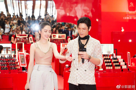 671419afly1g5mx3fnr8vj22p81stb2d.jpg 671419afly1g5mx3fnr8vj22p81stb2d.jpg