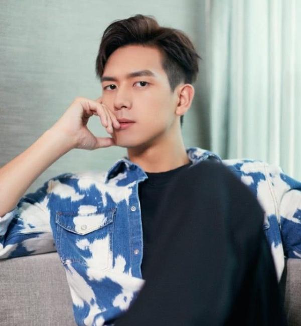 82f8-iatixpm7401335.jpg 82f8-iatixpm7401335.jpg