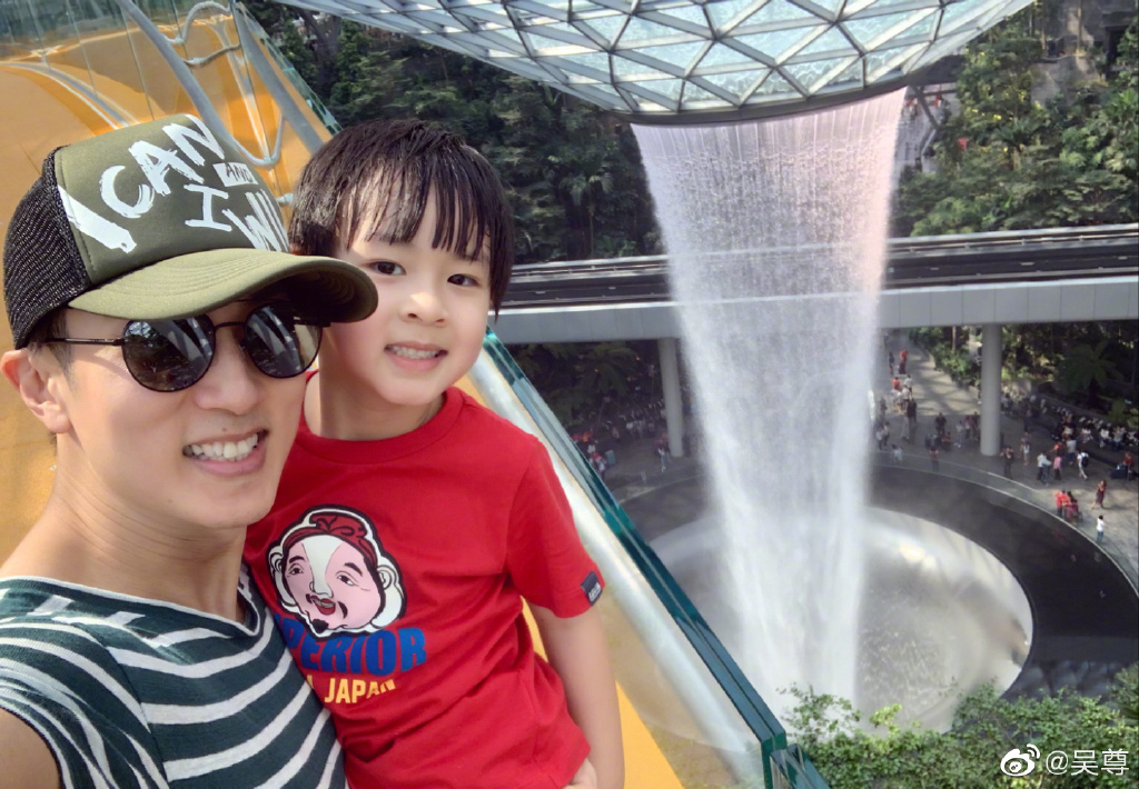 e7395209gy1g5tizf7b22j21400rrhdt.jpg e7395209gy1g5tizf7b22j21400rrhdt.jpg