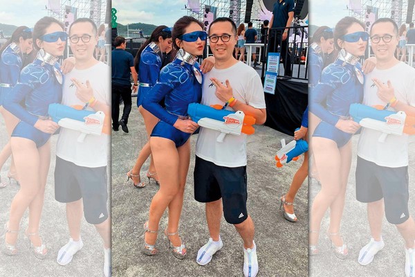 d4318298.jpg d4318298.jpg