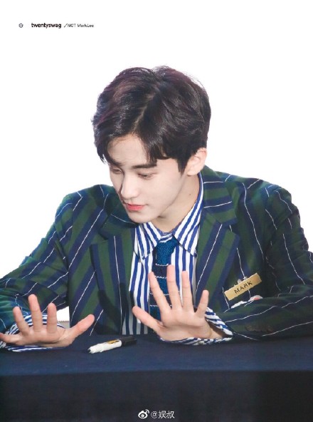 6db76593gy1g5lfgeb8q8j20u014dwm9.jpg 6db76593gy1g5lfgeb8q8j20u014dwm9.jpg