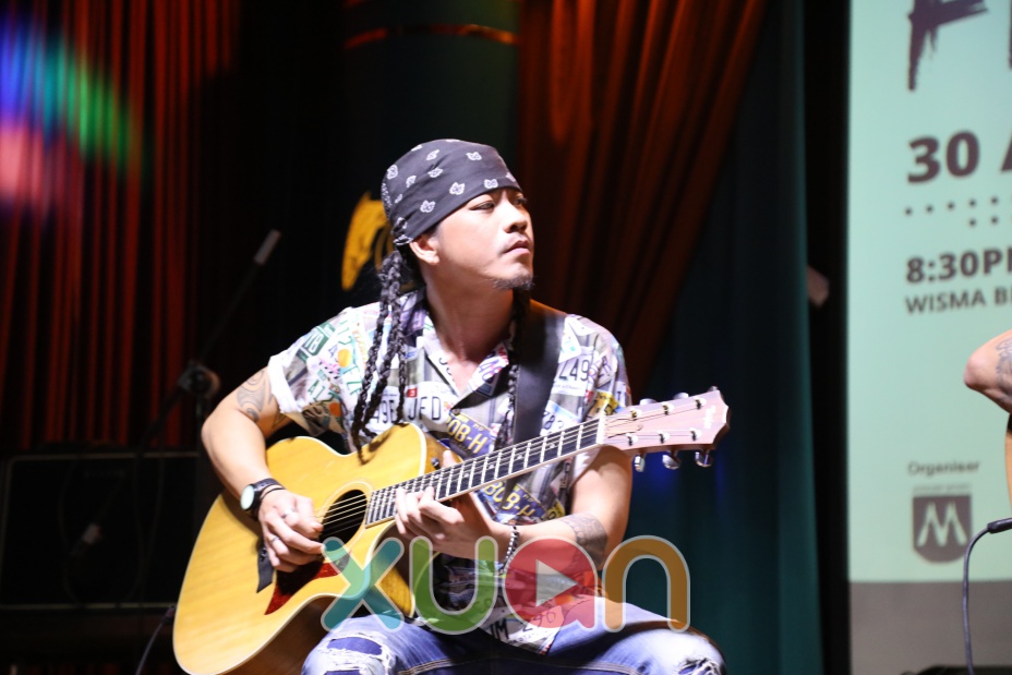 batch_0S1A1242.JPG batch_0S1A1242.JPG