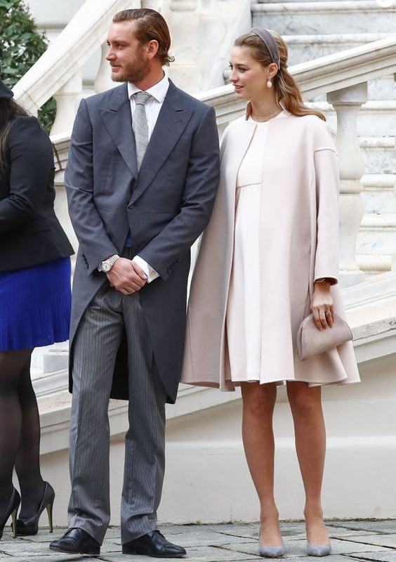beatrice-burromeo-pale-pink-coat.jpg
