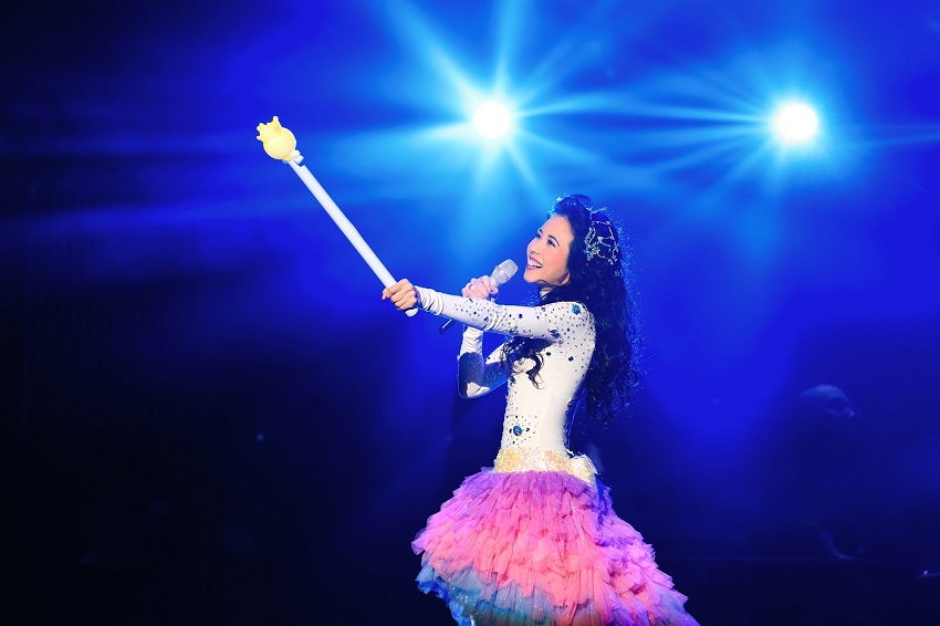 The-Ultimate-Karen-Mok-Show-in-KL-(5).jpg The-Ultimate-Karen-Mok-Show-in-KL-(5).jpg