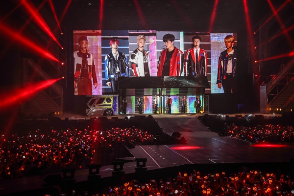 batch_EXO2019-1.jpg