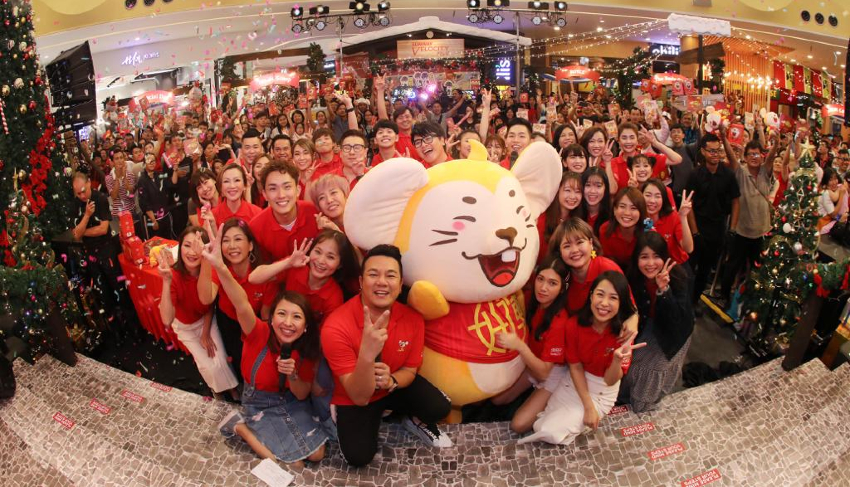 1215-CNYLaunch01.jpg 1215-CNYLaunch01.jpg