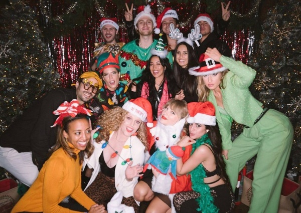 taylorswift_76744627_2530687833693071_7967825978181178862_n.jpg taylorswift_76744627_2530687833693071_7967825978181178862_n.jpg