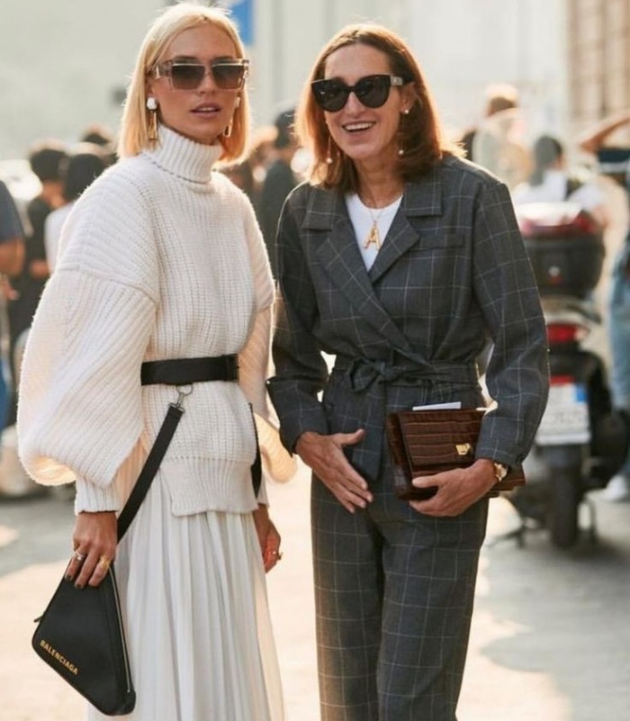 monotone-new-year-wear.jpg