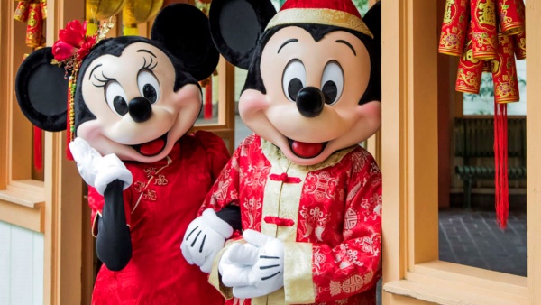 http___cdn-cnn-com_cnnnext_dam_assets_190131120006-disneyland-lunar-new-year-2019.jpg