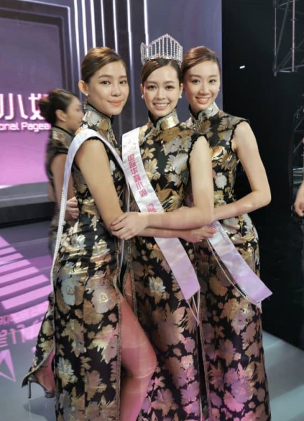 face_01.jpeg face_01.jpeg