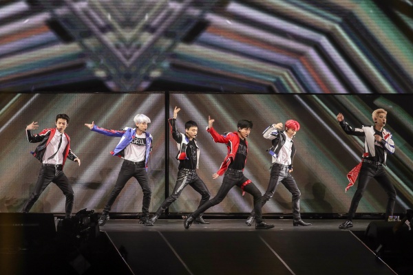 batch_EXO2019-4.jpg